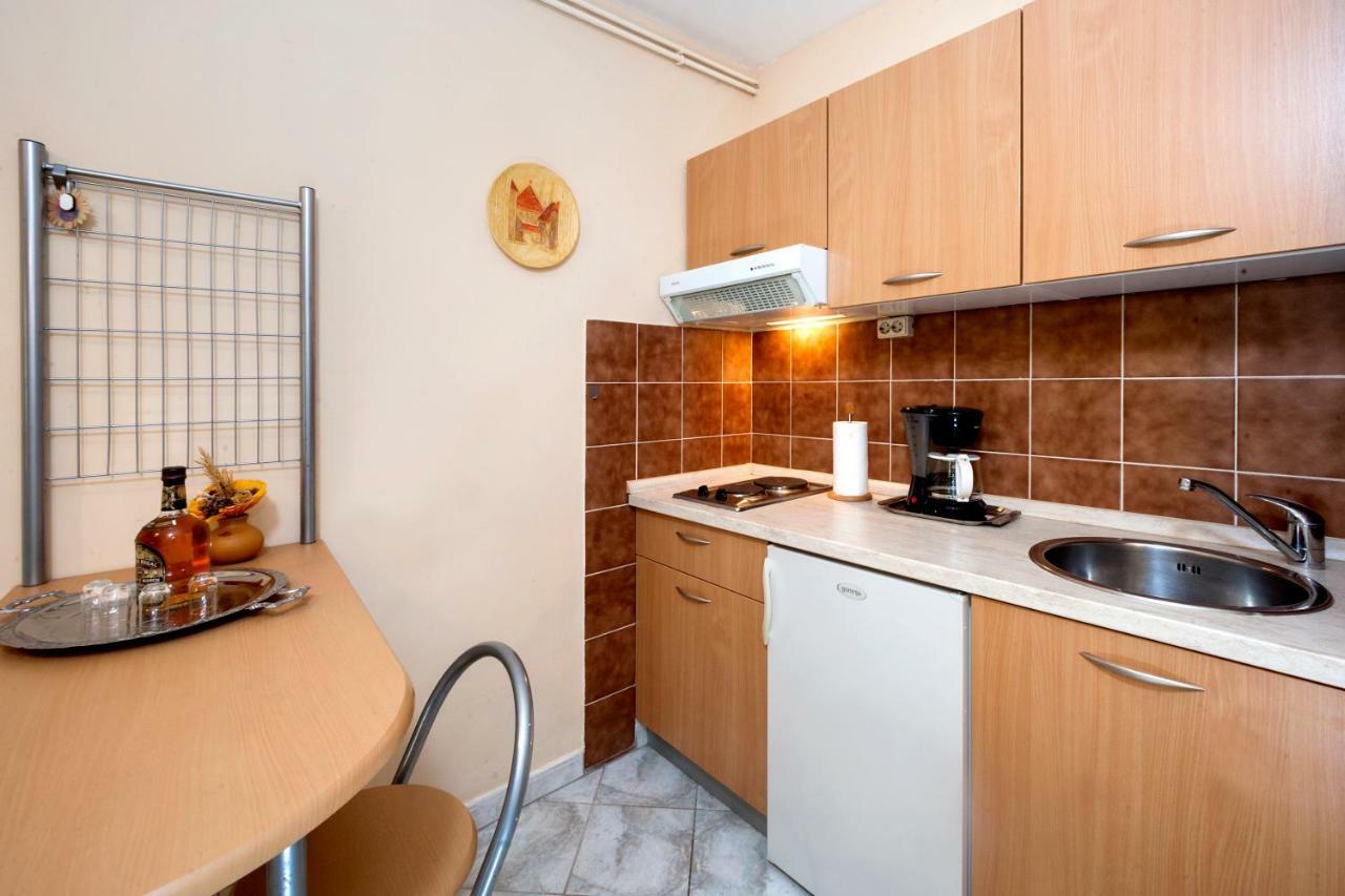 Tar-Vabriga Villa Carolina מראה חיצוני תמונה